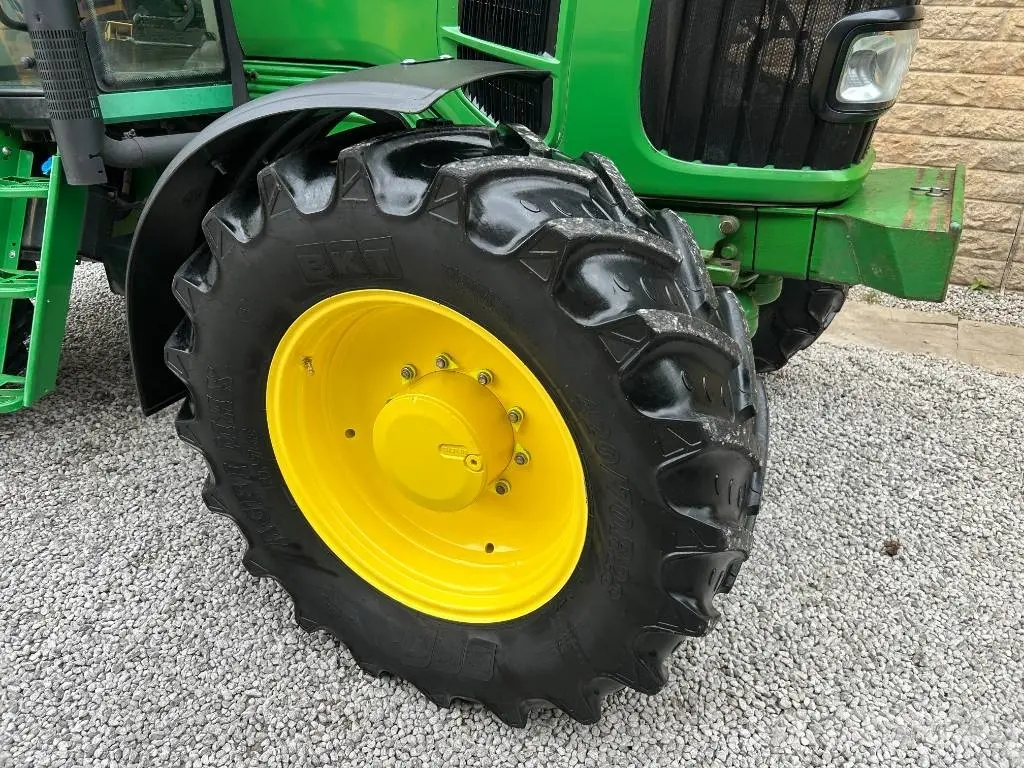John Deere 6630 Premium - View 3