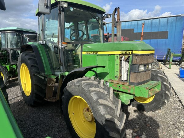 JOHN DEERE 6010 - View 5