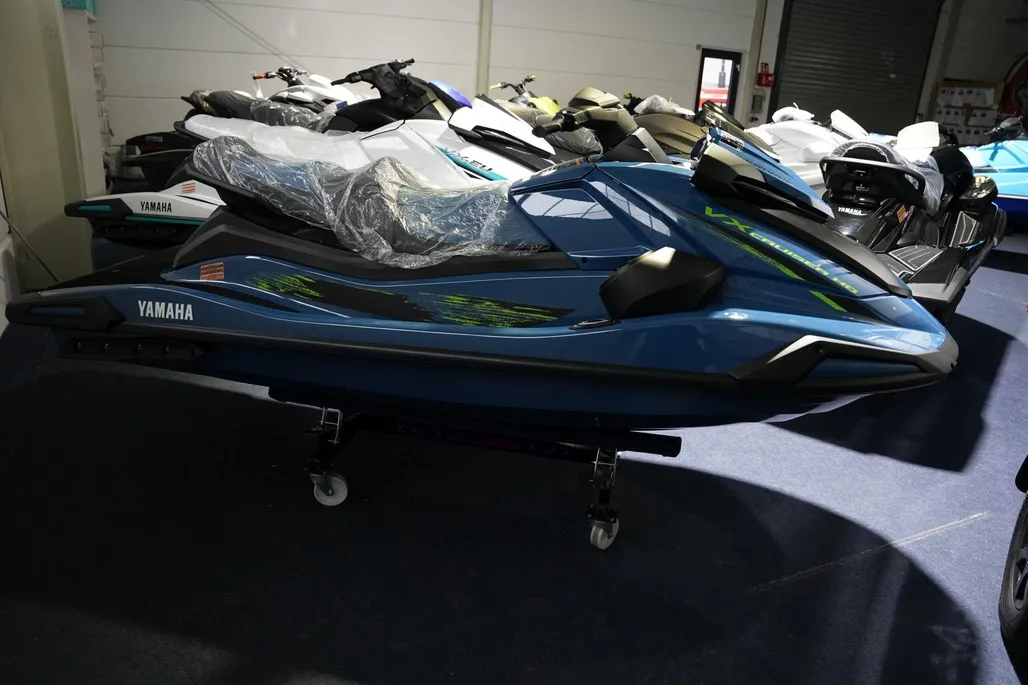 2025 Yamaha WaveRunner VX Cruiser HO