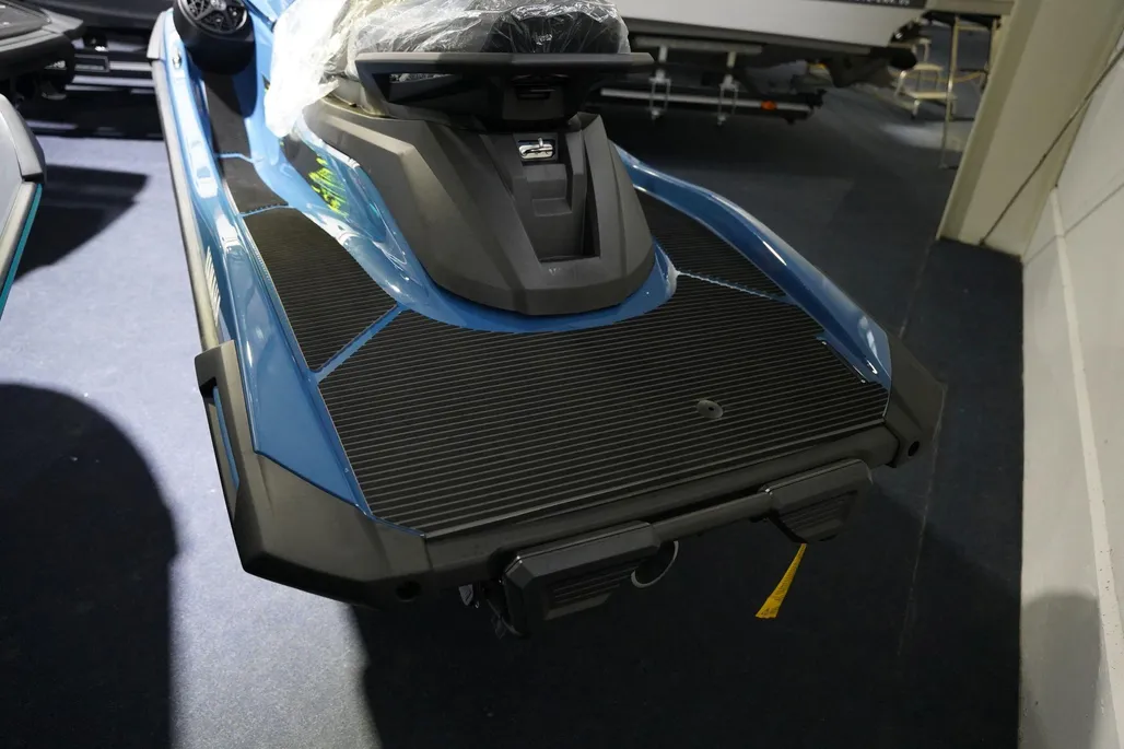 2025 Yamaha WaveRunner VX Cruiser HO - View 3